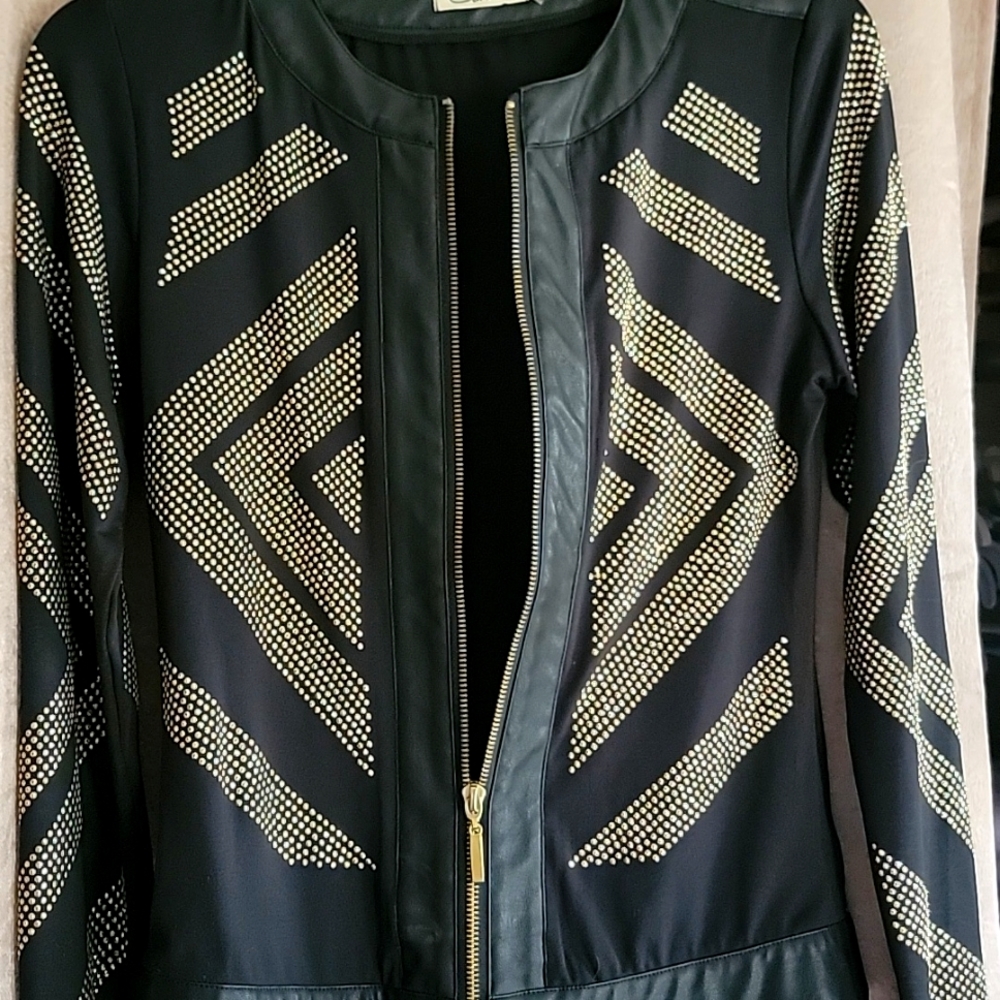 Lightweight Zip Up - image 8